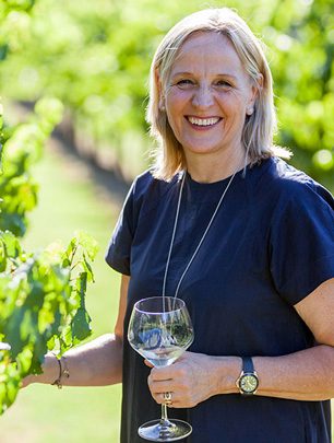 Karin Adcock Jewellery magazine article