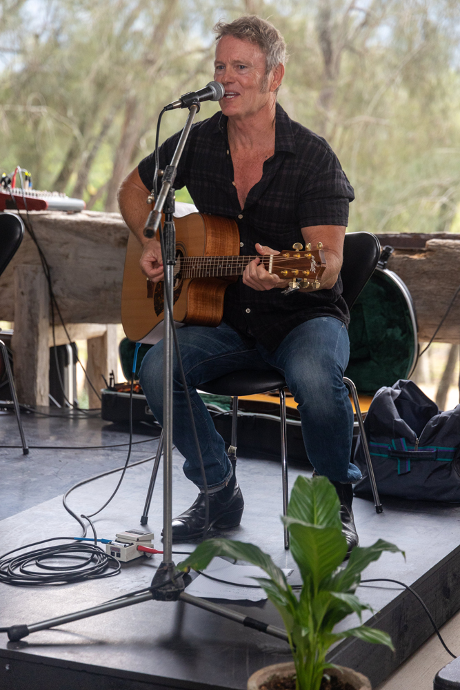 Craig McLachlan performing at Winmark Wines Chardonnay Lunch 2024