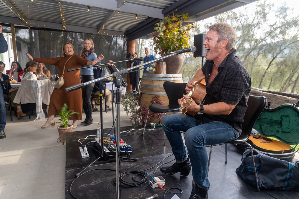 Craig McLachlan performing at Winmark Wines Chardonnay Lunch 2024